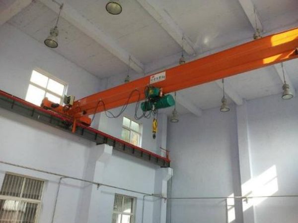 保税区吊车出租电话_关于吊车的简单介绍